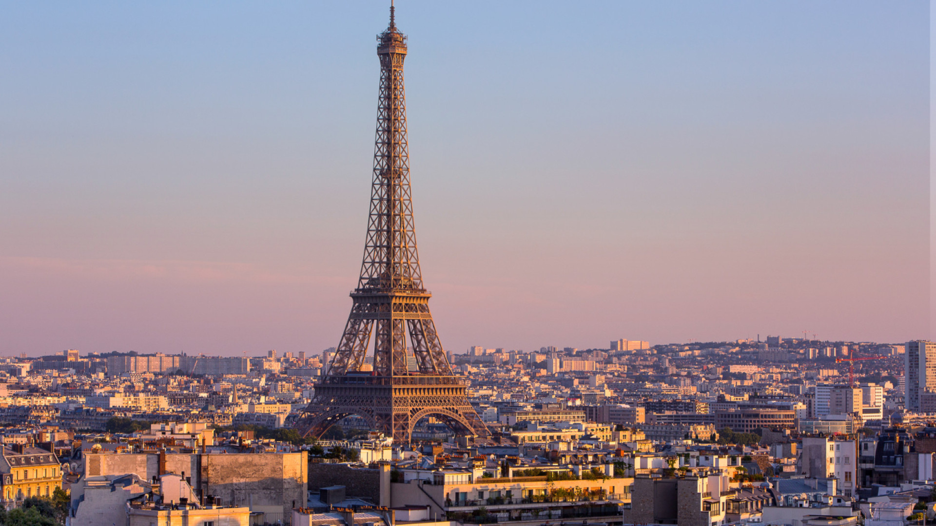 Découvrir les environs de la porte de Versailles pendant votre séjour à Paris